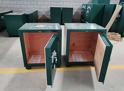 周矶管理区炸药柜