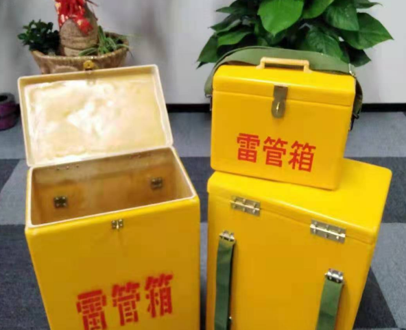 周矶管理区玻璃钢雷管箱有哪些特点