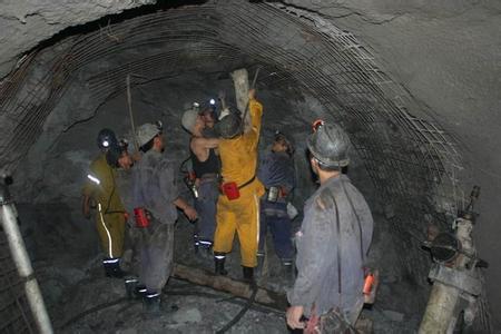 周矶管理区工程爆破中的危险因素分析以及应对工程爆破危险的措施